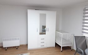 Lovely House Apartment